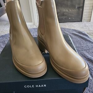Cole Haan Women’s Westerly Grand 360 Boot in Beige Irish Coffee (Size 8.5 US)